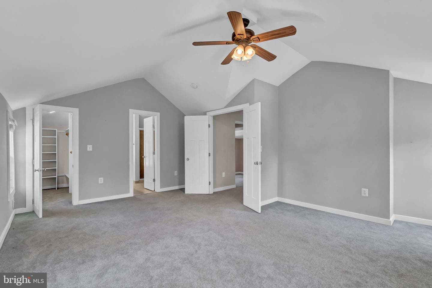750 S 20th Street photo 4