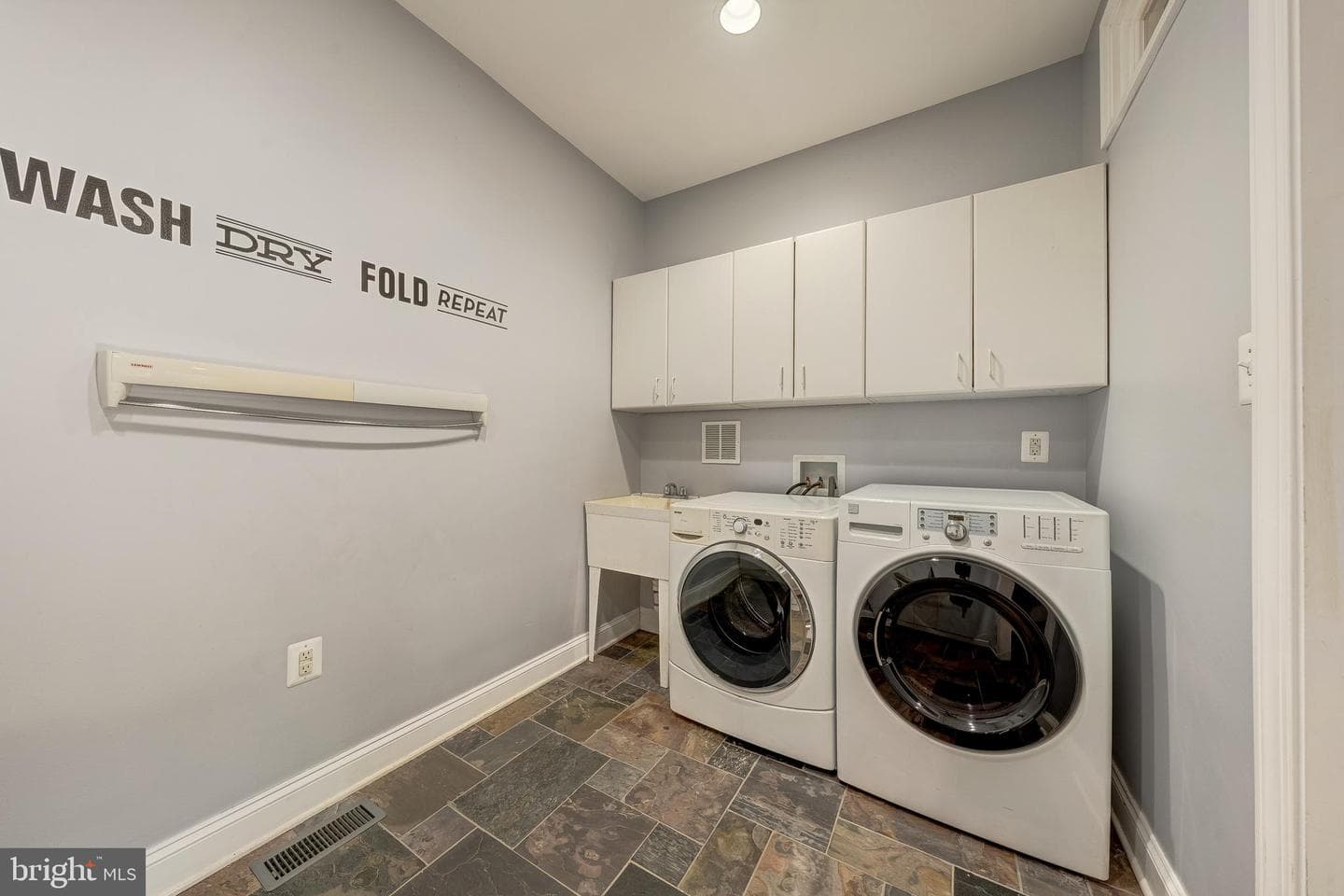 40845 Forest Glen Drive photo 20