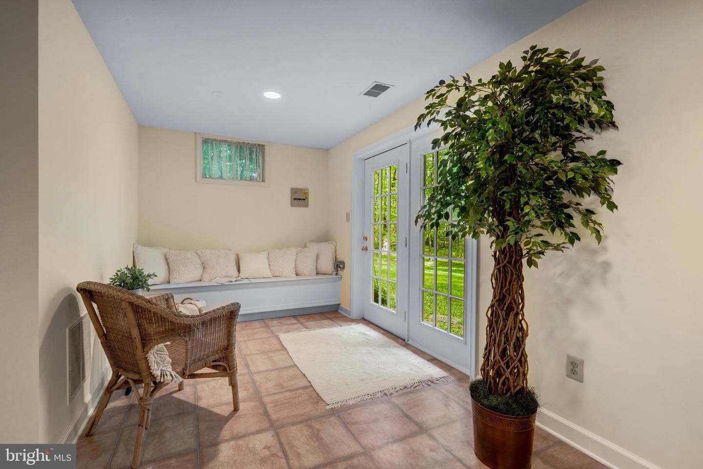 40845 Forest Glen Drive photo 47