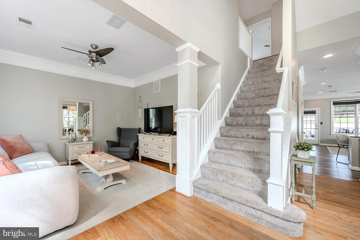 20333 Charter Oak Drive photo 5