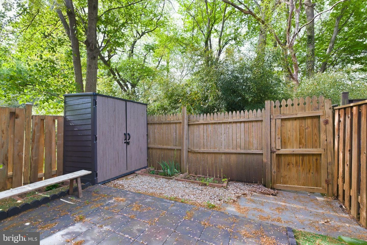614 Giles Place photo 14