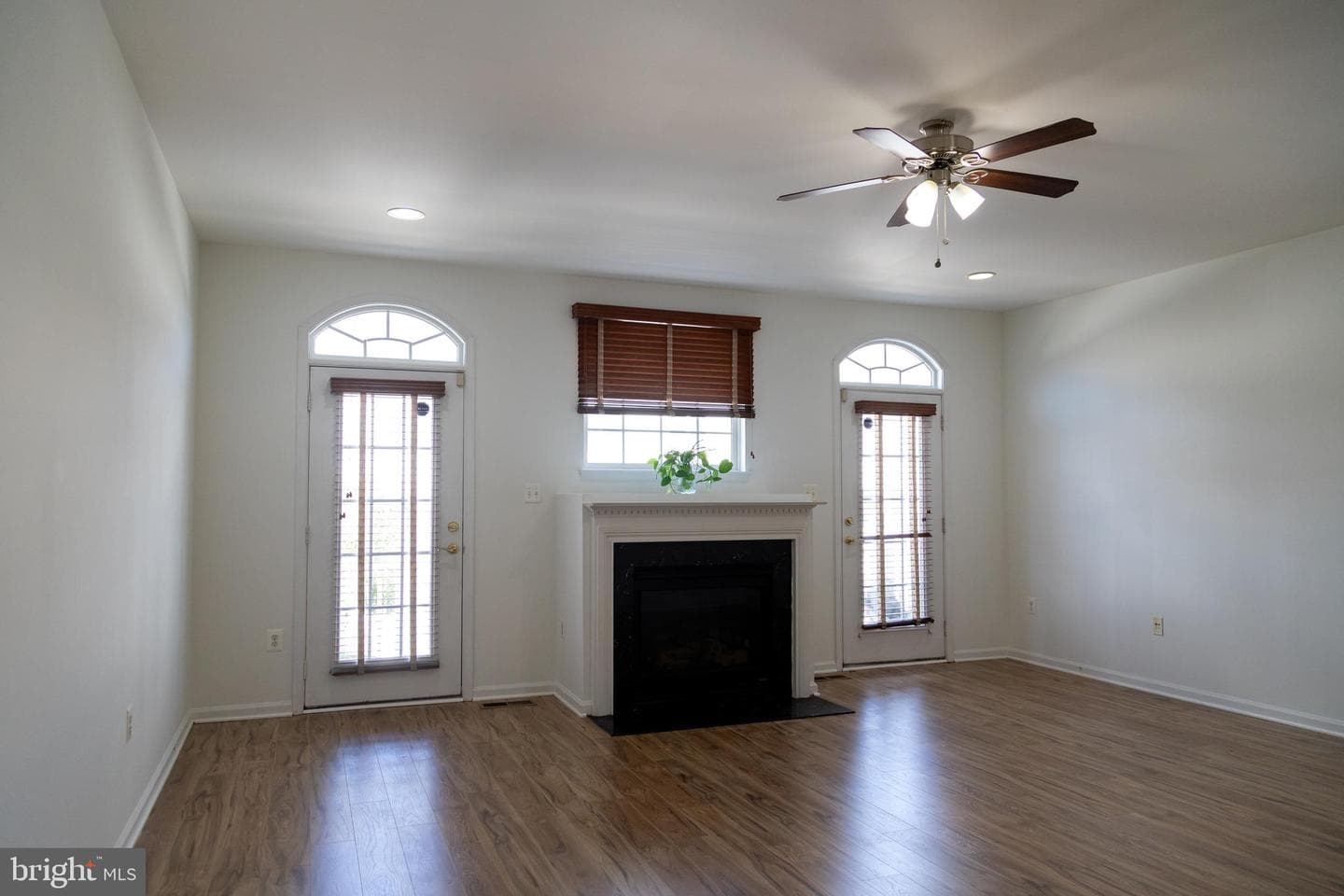 42466 Malachite Terrace photo 7
