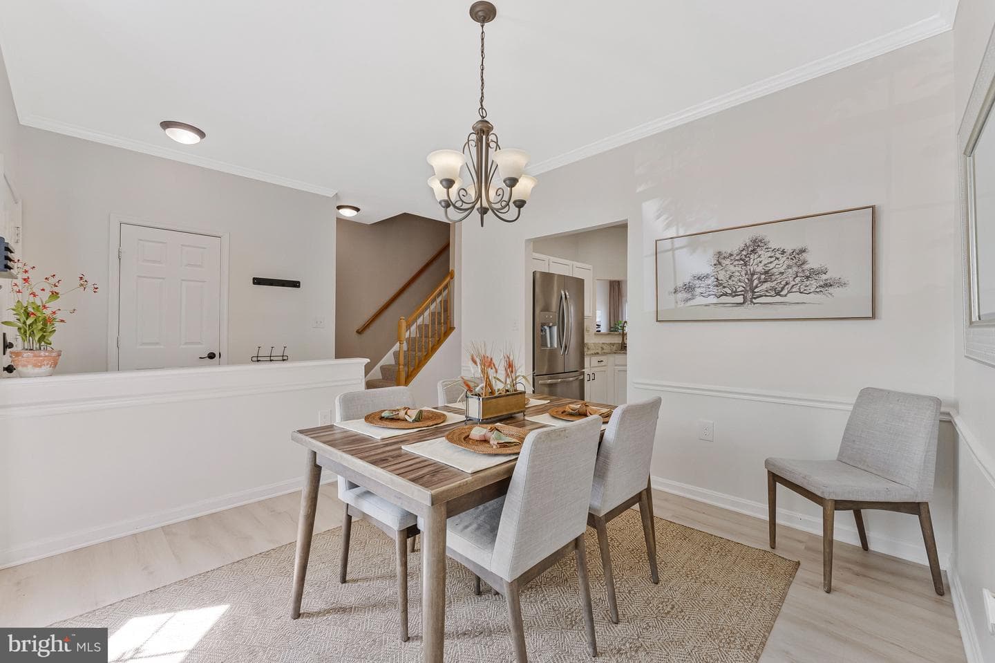 272 Golden Larch Terrace NE photo 14
