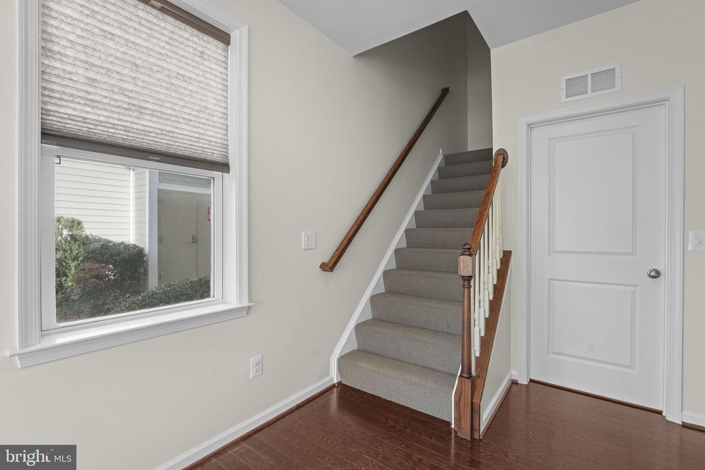 24664 Cable Mill Terrace photo 6