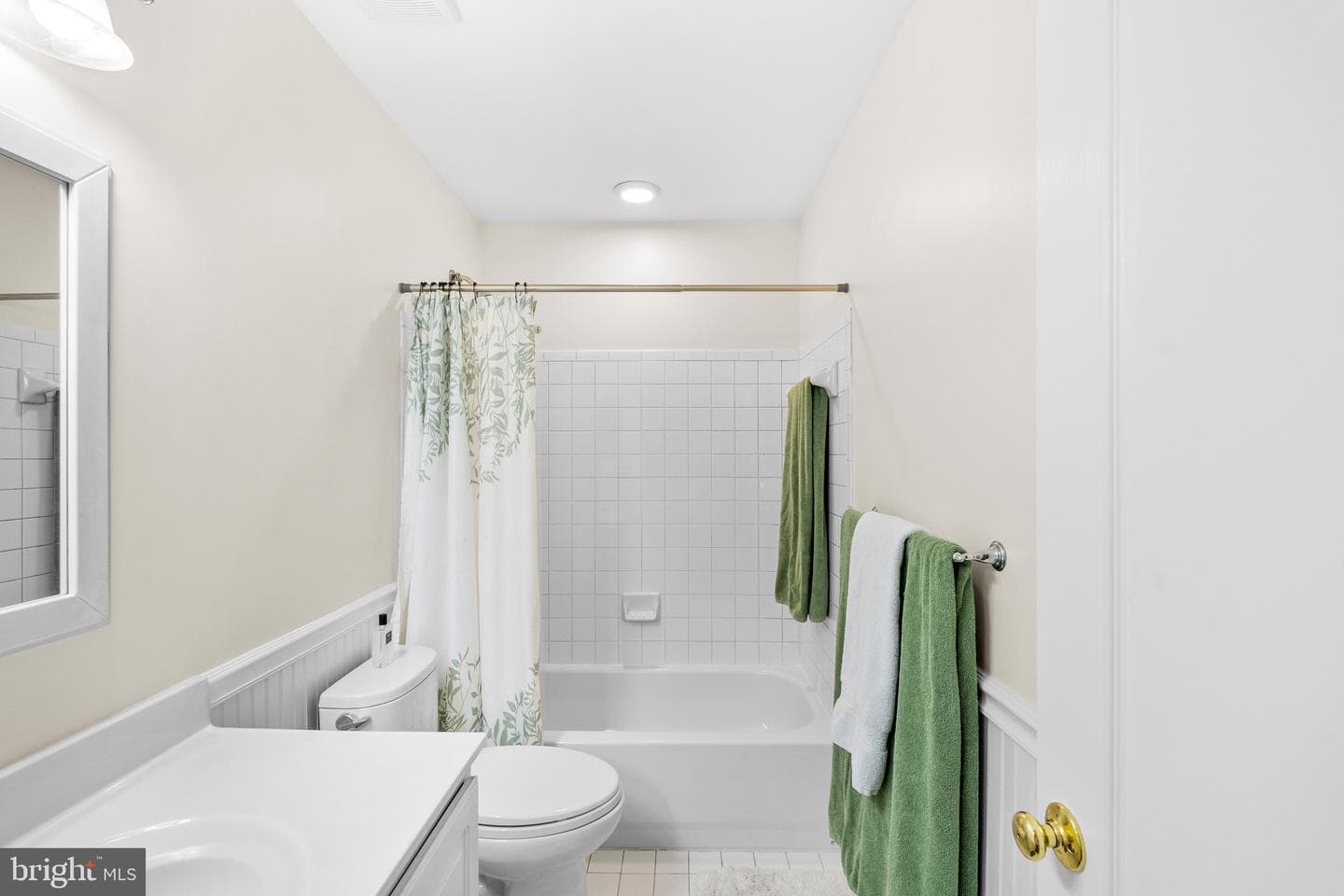 20317 Vermeer Street photo 28