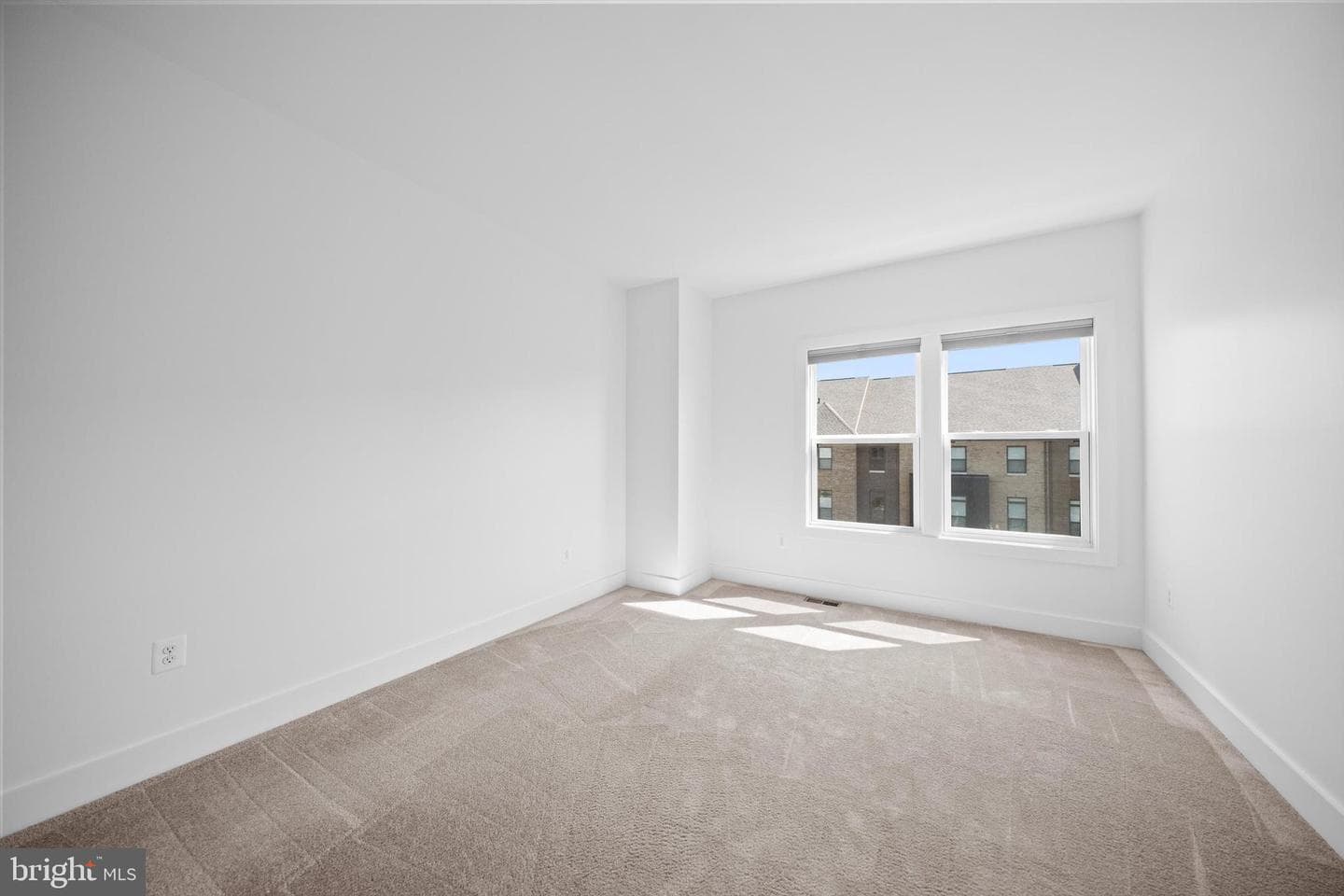 44741 Medway Terrace photo 36