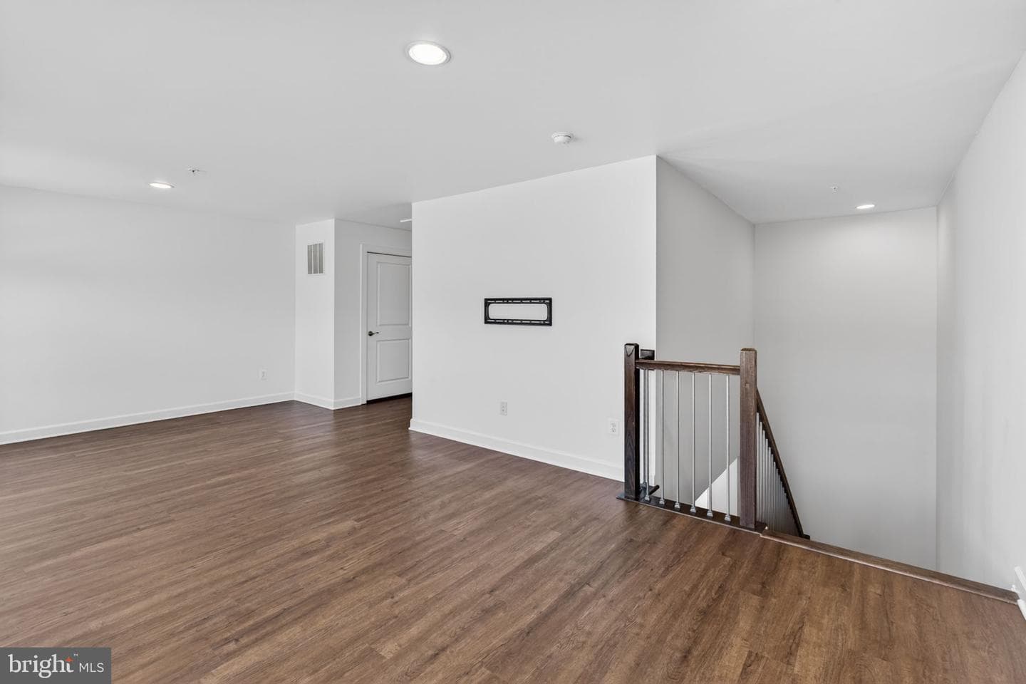 43388 Whitehead Terrace photo 43