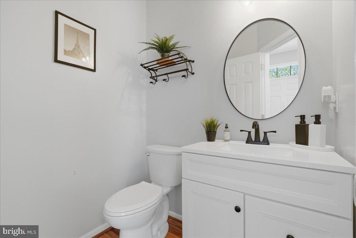20361 Hartwell Street photo 18