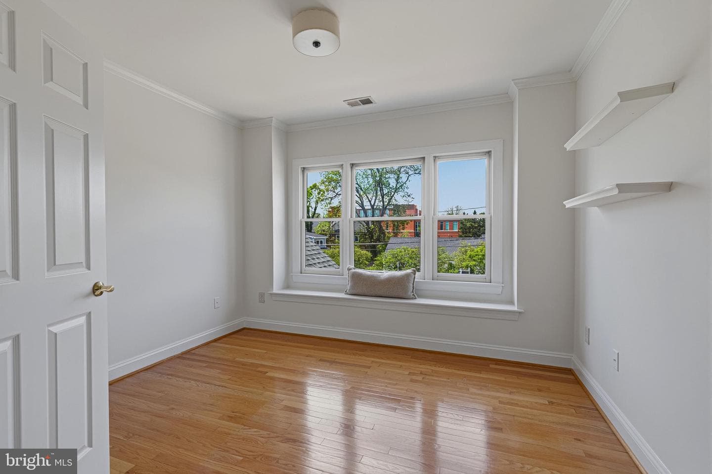 106 Harrison Street NE photo 37