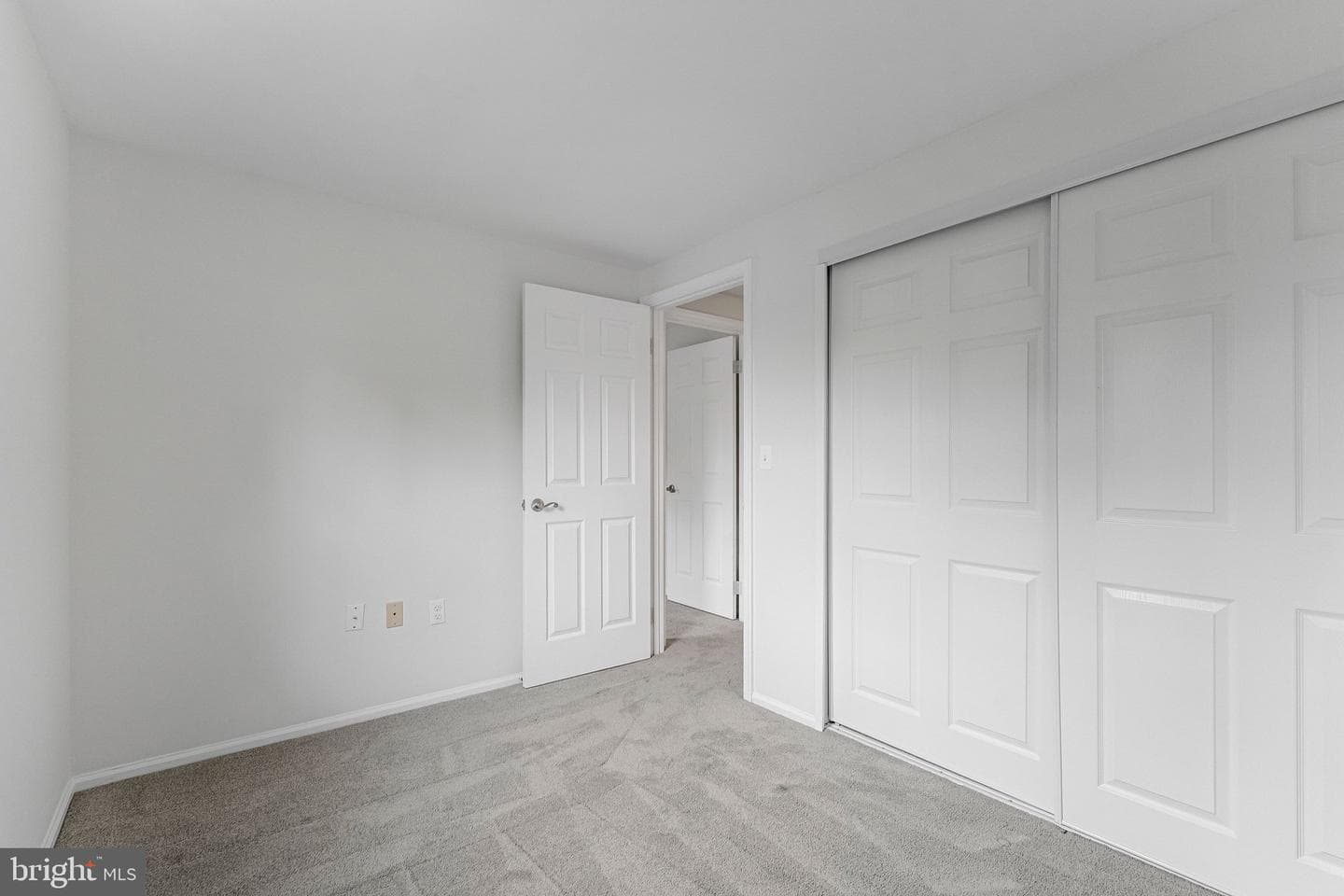 16 Dulany Court photo 29