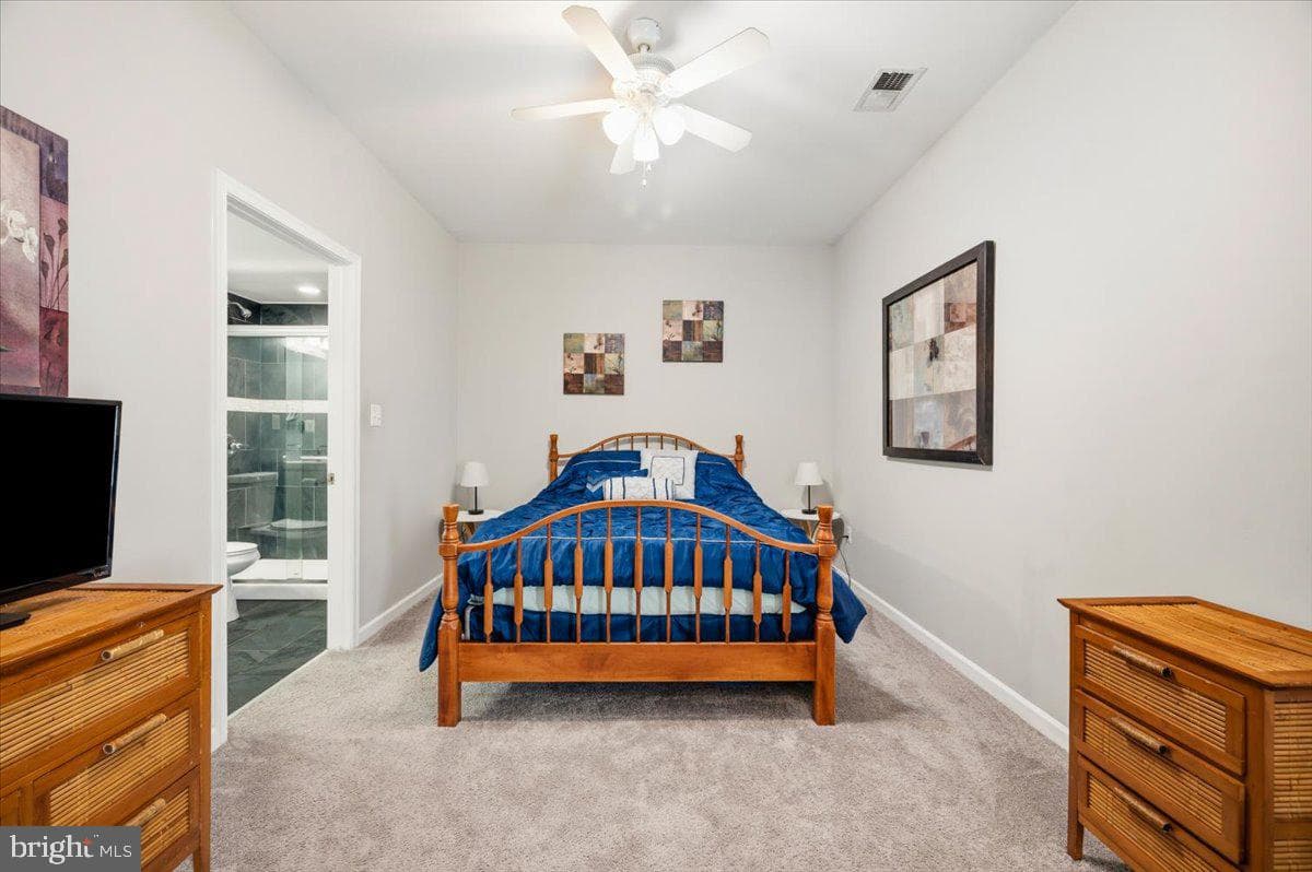 210 Elder Terrace photo 41