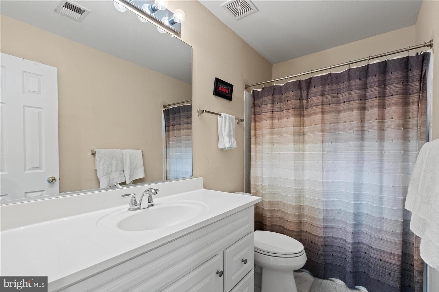 102 Delaware Avenue photo 30