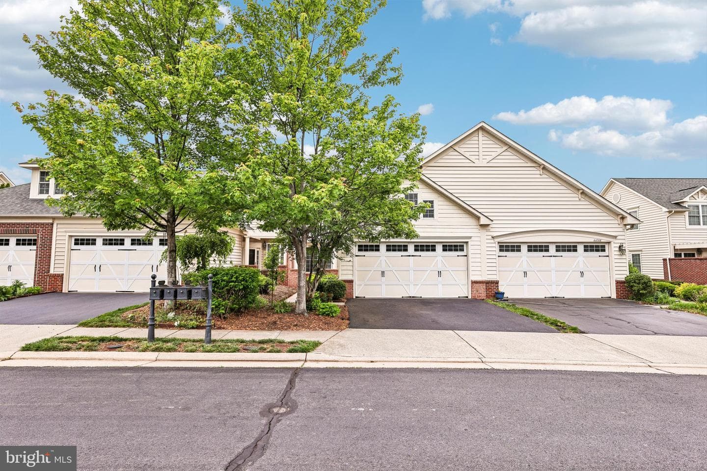 44360 Sunset Maple Drive photo 2