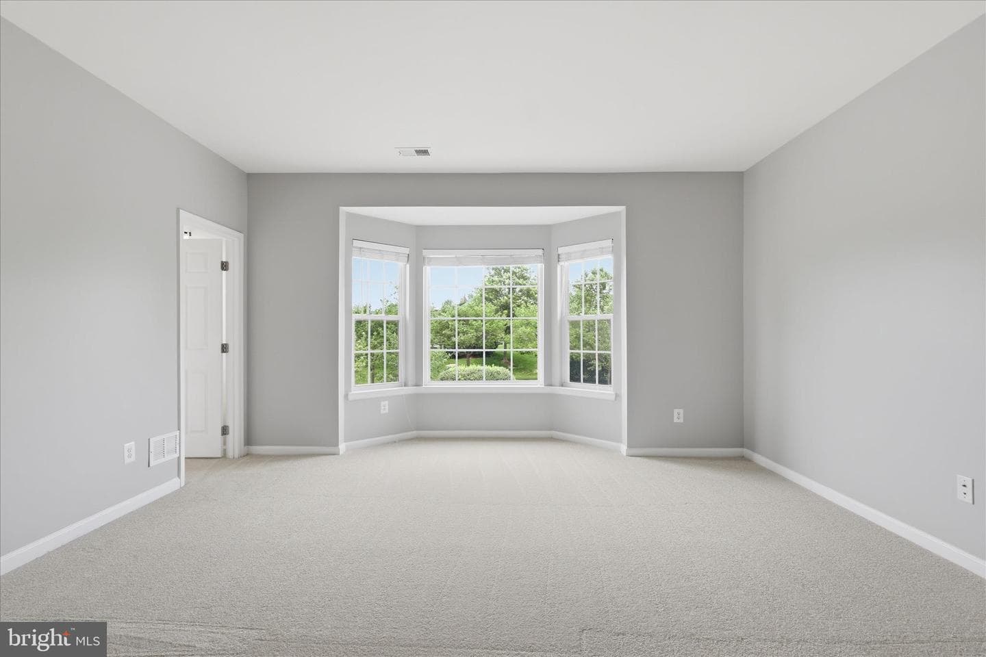 25321 Patriot Terrace photo 13