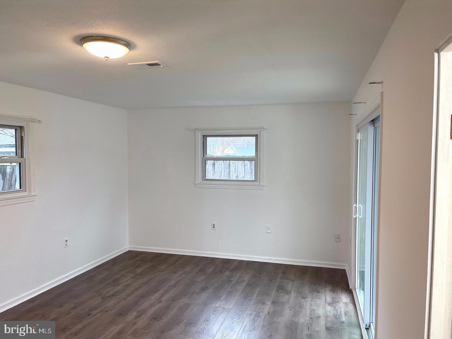1100 N Sterling Boulevard photo 23