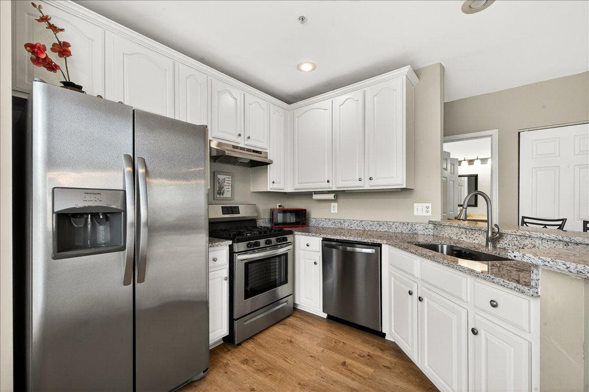 25280 Lake Shore Square #205 photo 15