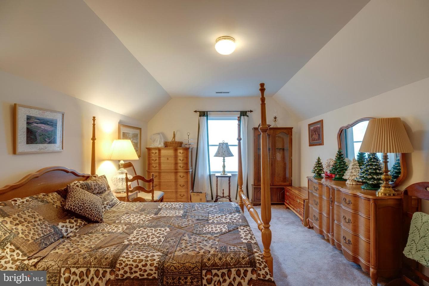 20711 Blueridge Mountain Road photo 31