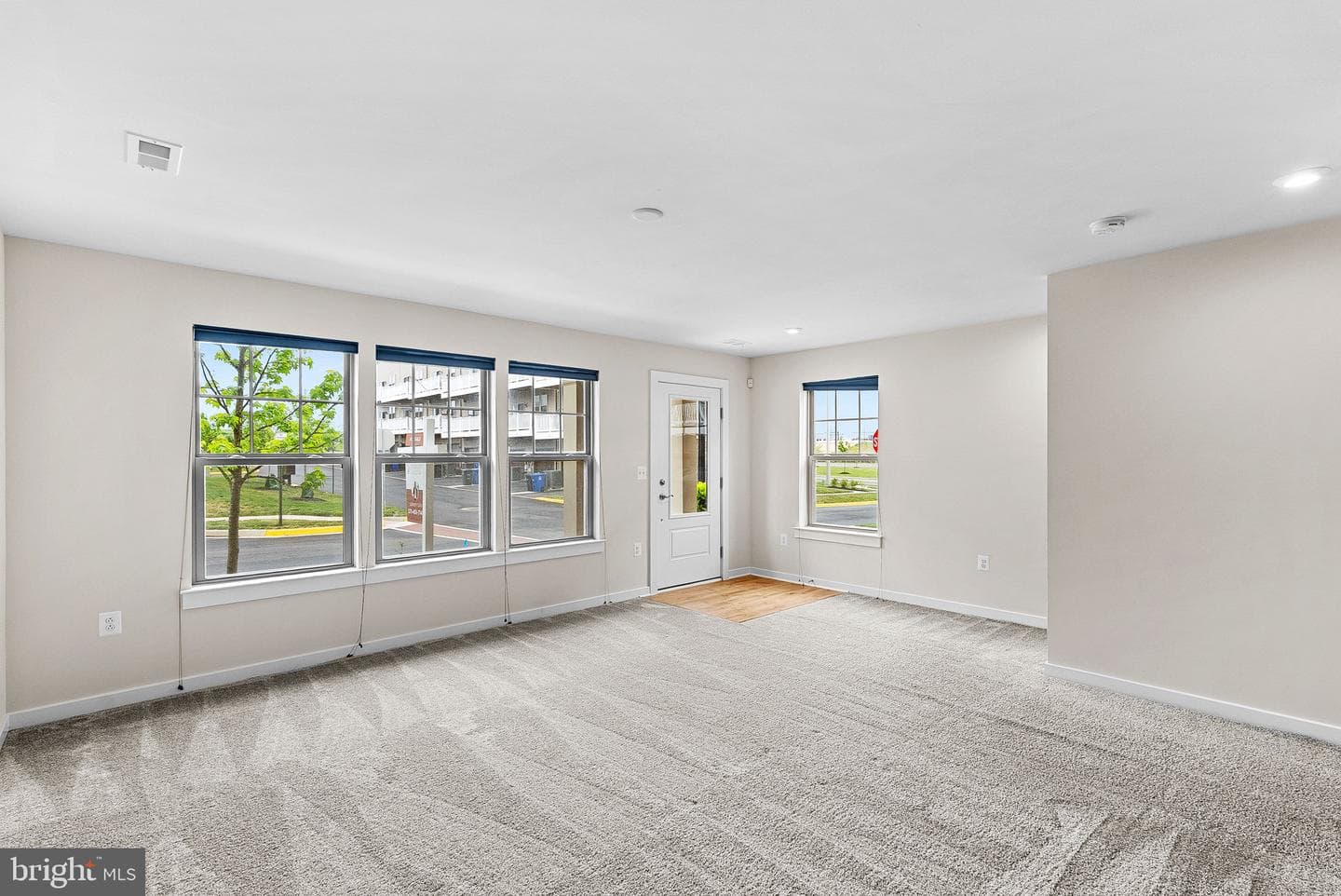 1145 Madeira Terrace SE photo 5