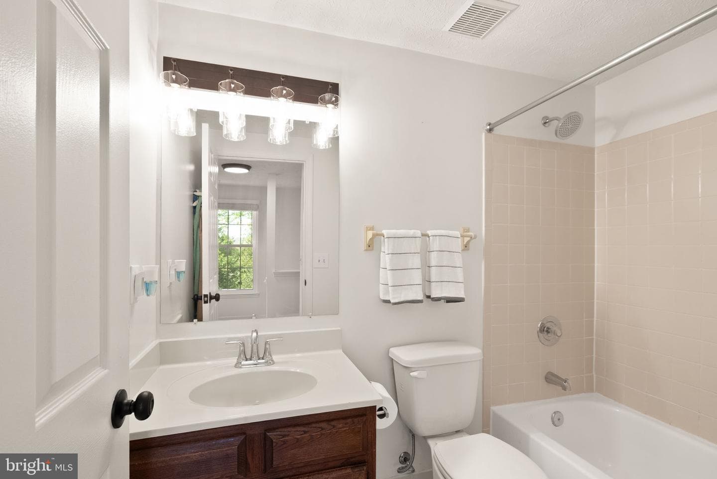 44021 Ferncliff Terrace photo 37