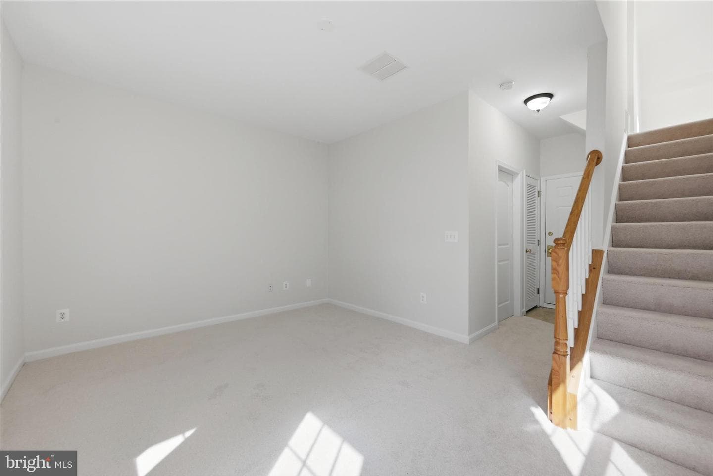 20471 Greymont Terrace photo 28