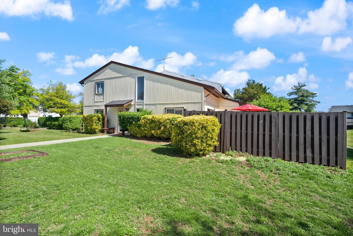 142 N Cottage Road photo 31