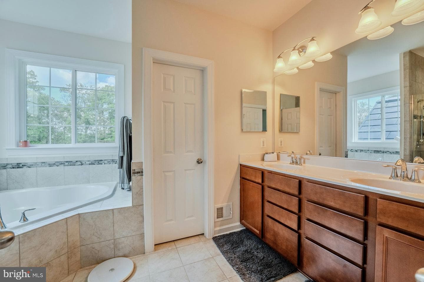 14963 Creek Point Court photo 23