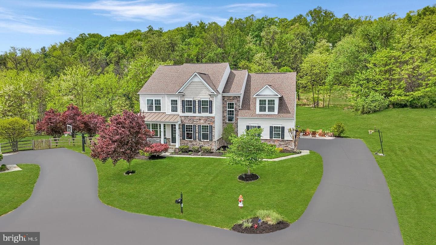15703 Woodchester Court photo 2