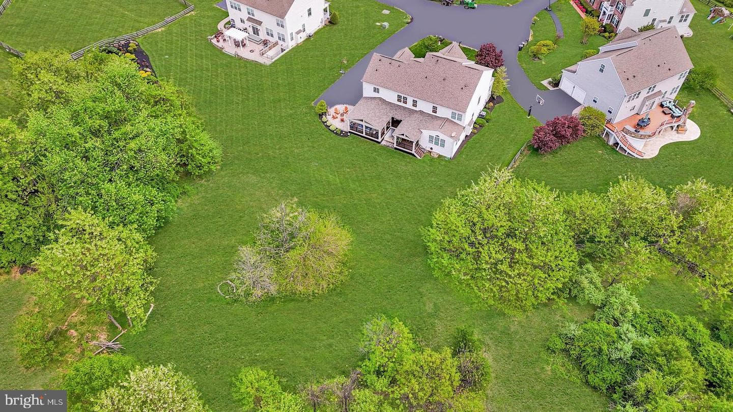 15703 Woodchester Court photo 4