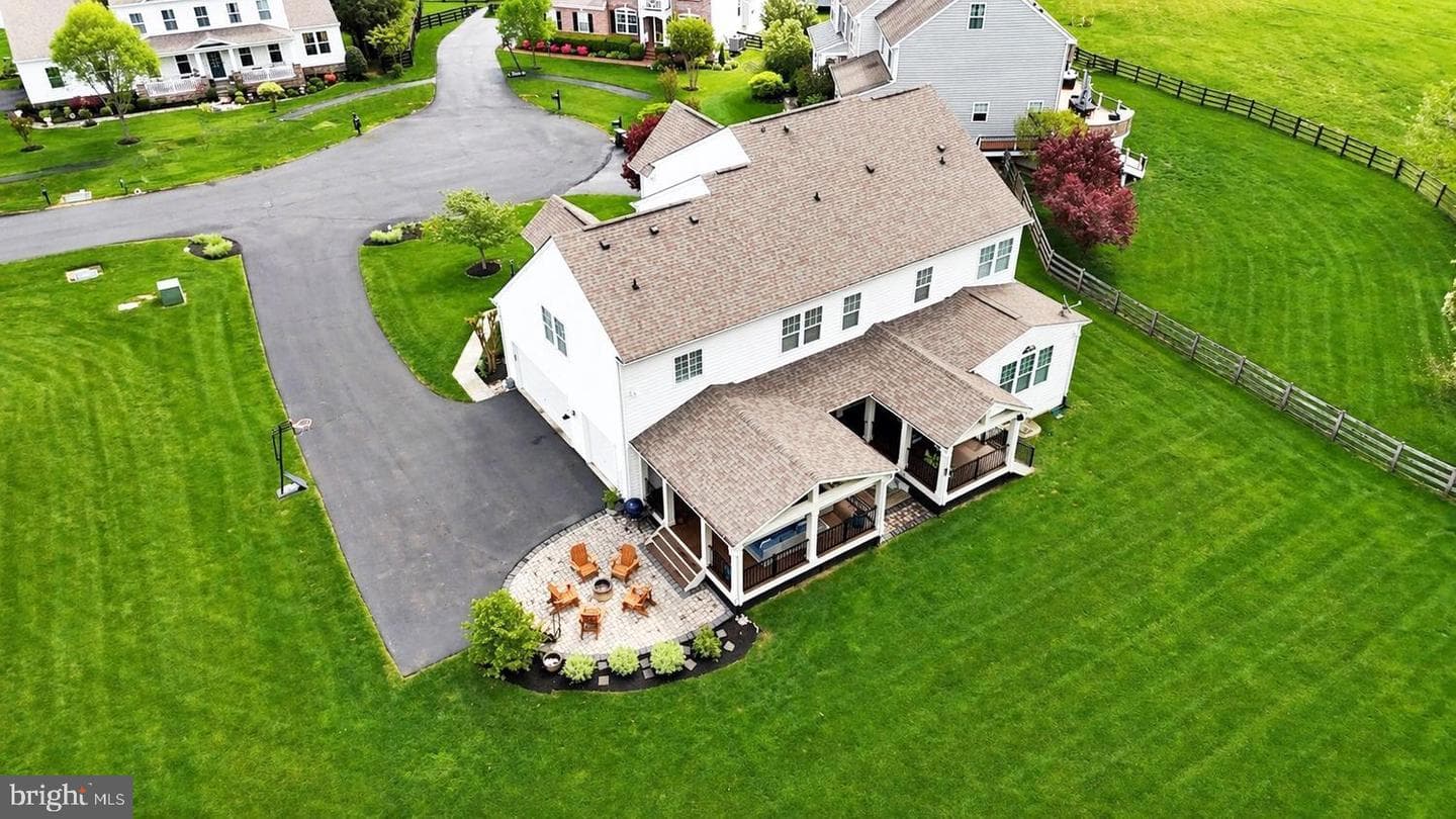 15703 Woodchester Court photo 71