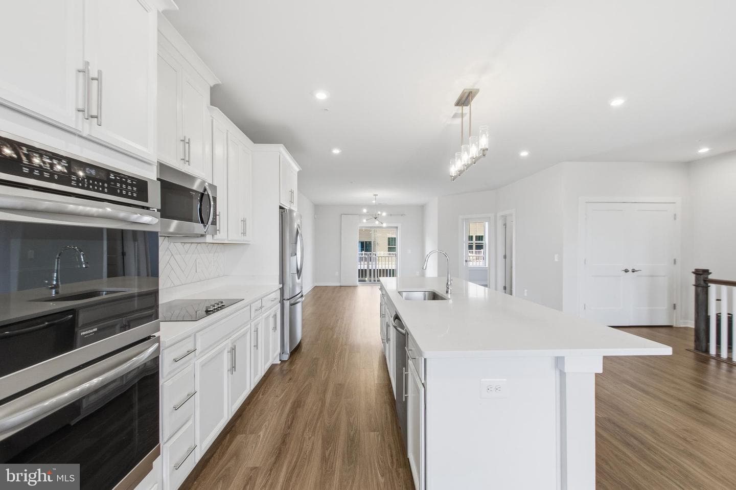 2214 Abboccato Terrace SE photo 35
