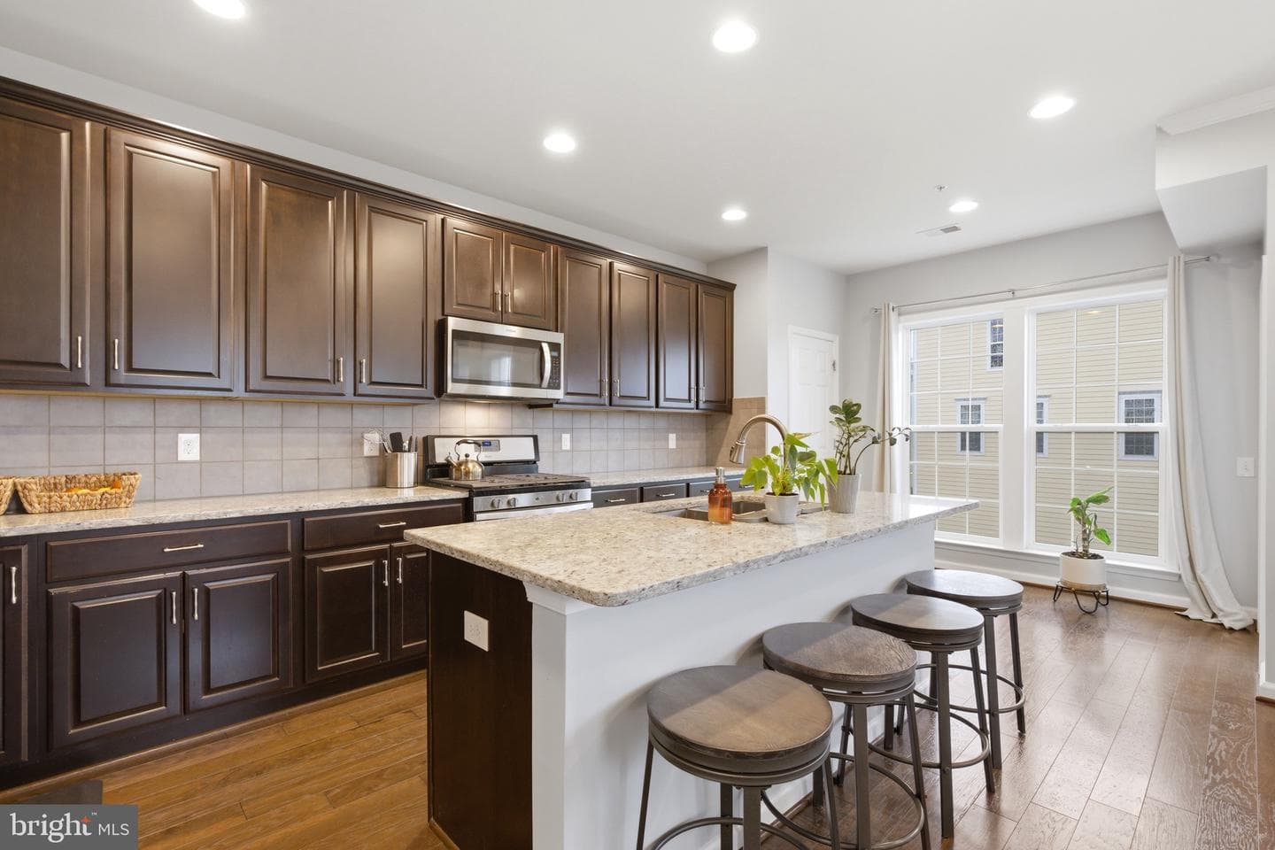20718 Erskine Terrace photo 9