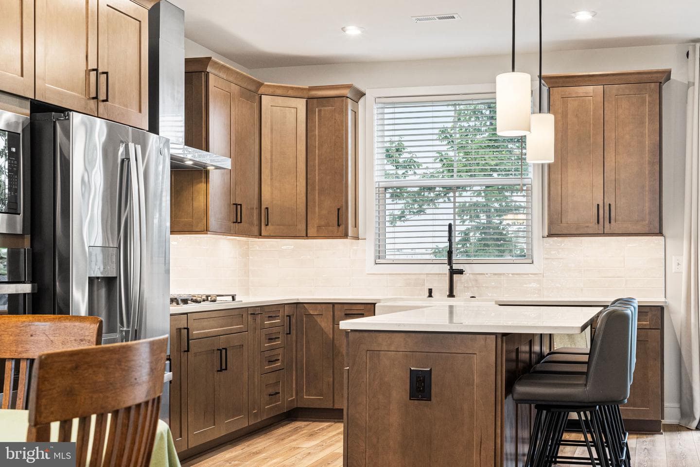 42161 Shining Star Square photo 10