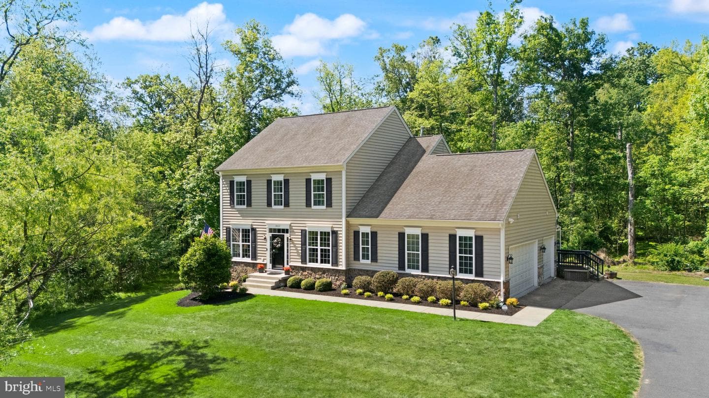 18113 Linden Grove Court photo 1