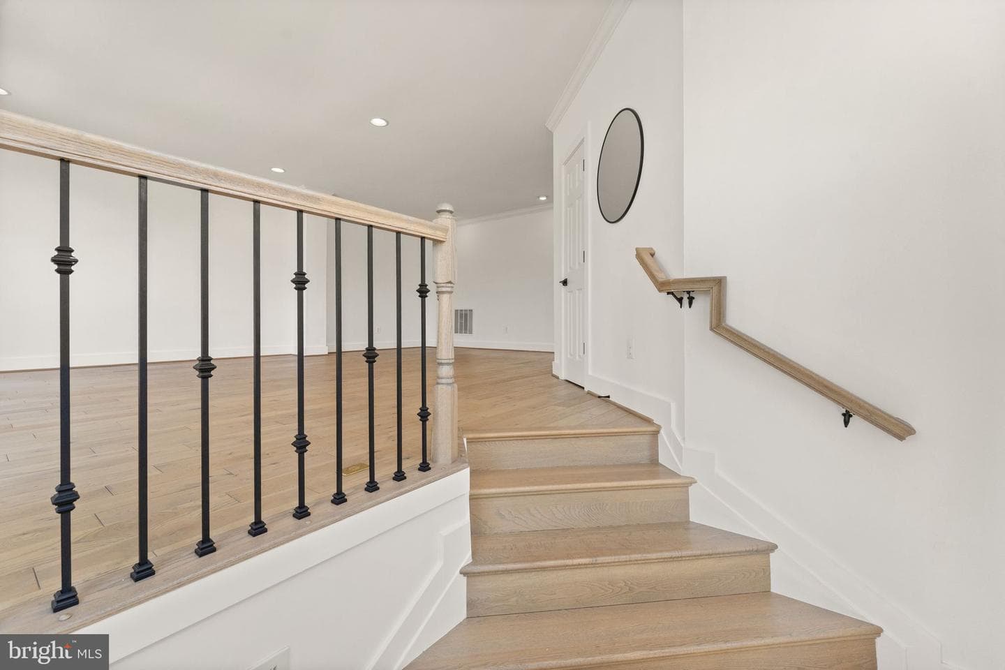 19084 Grouse Terrace photo 8
