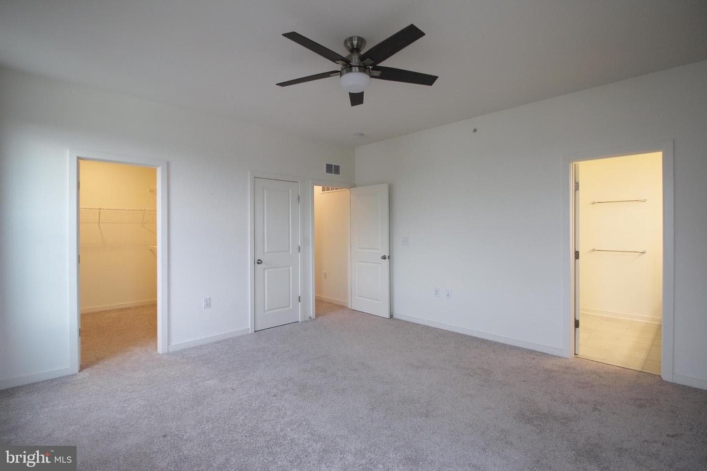 45942 Raven Terrace photo 16