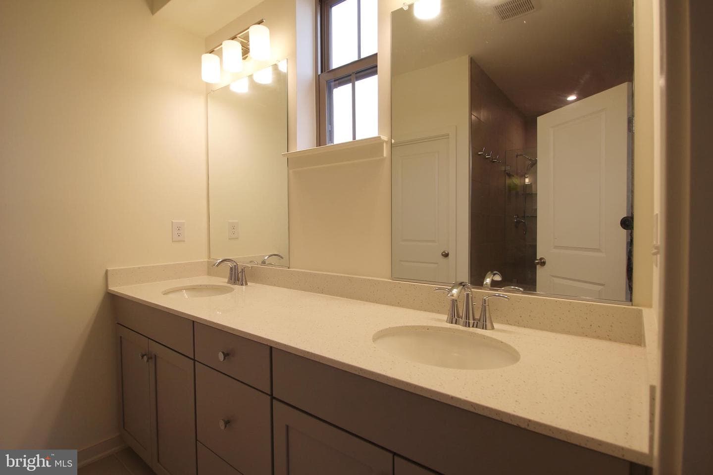 45942 Raven Terrace photo 18
