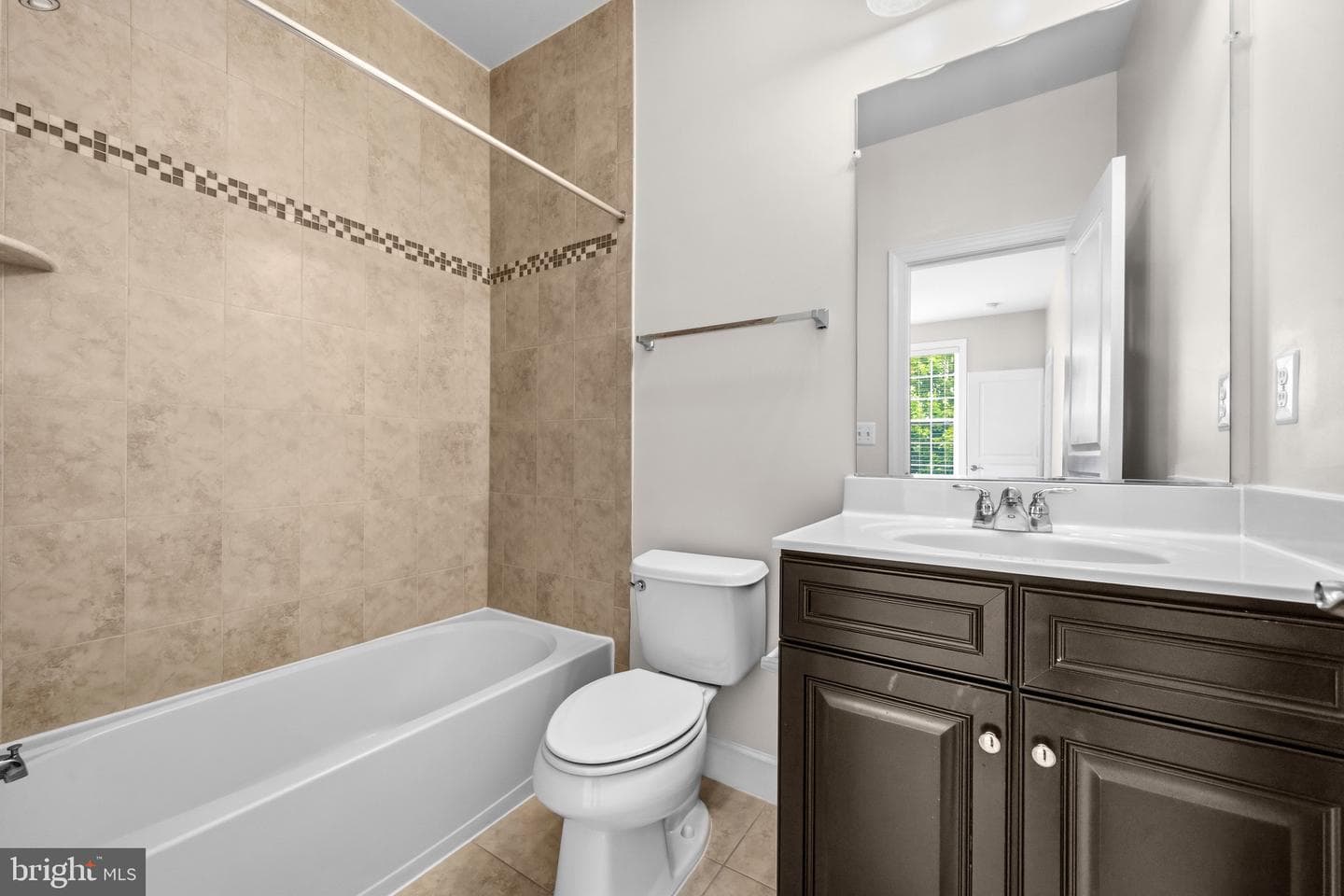 42093 Lochiel Lane photo 13