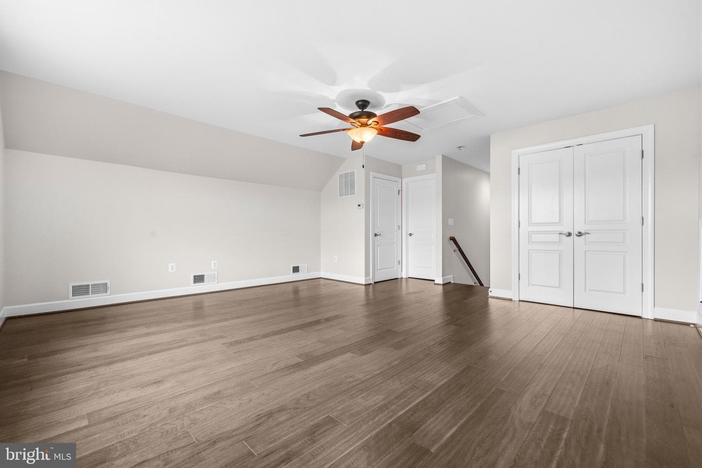 42093 Lochiel Lane photo 36
