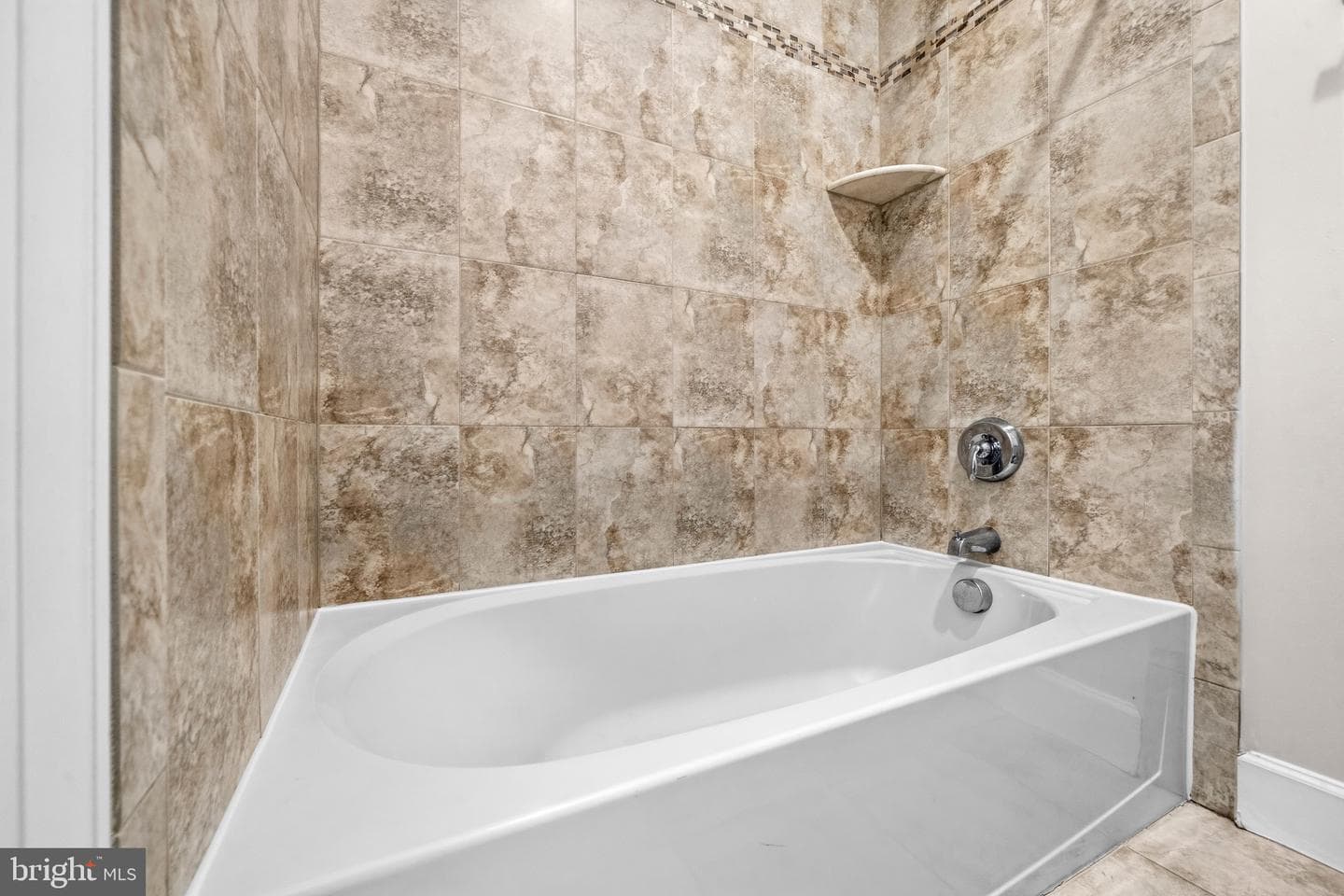 42093 Lochiel Lane photo 45
