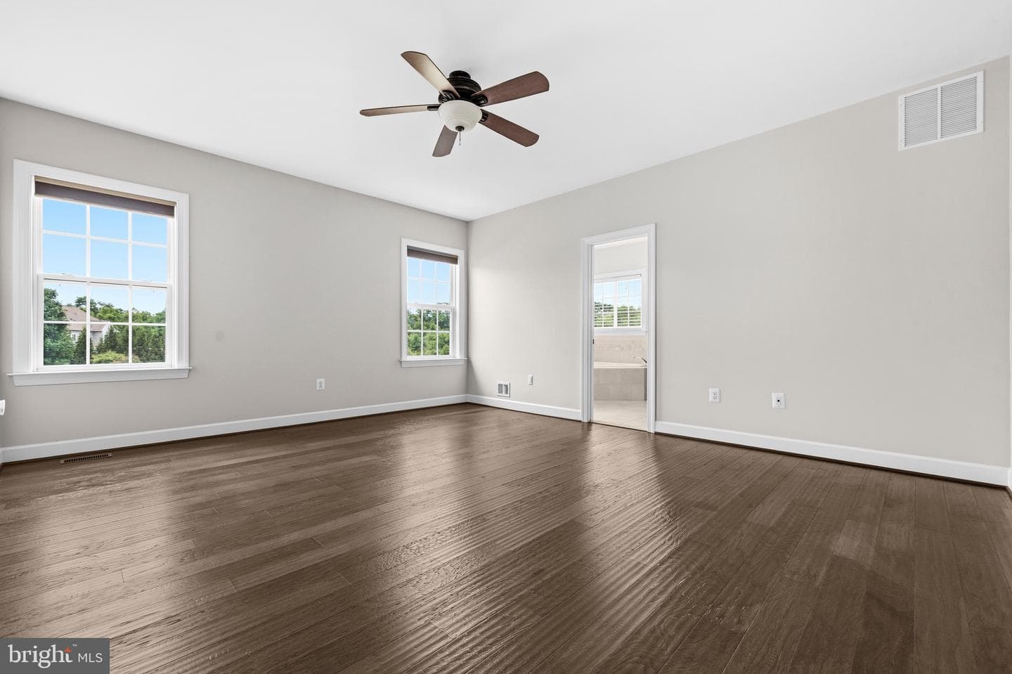 42093 Lochiel Lane photo 48