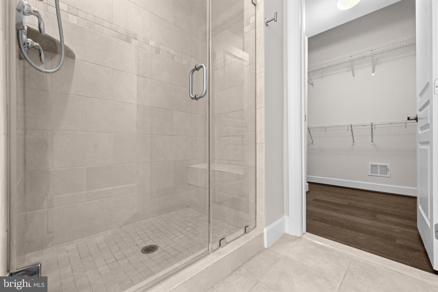 42093 Lochiel Lane photo 50