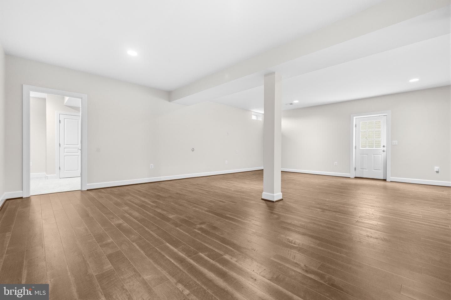 42093 Lochiel Lane photo 56