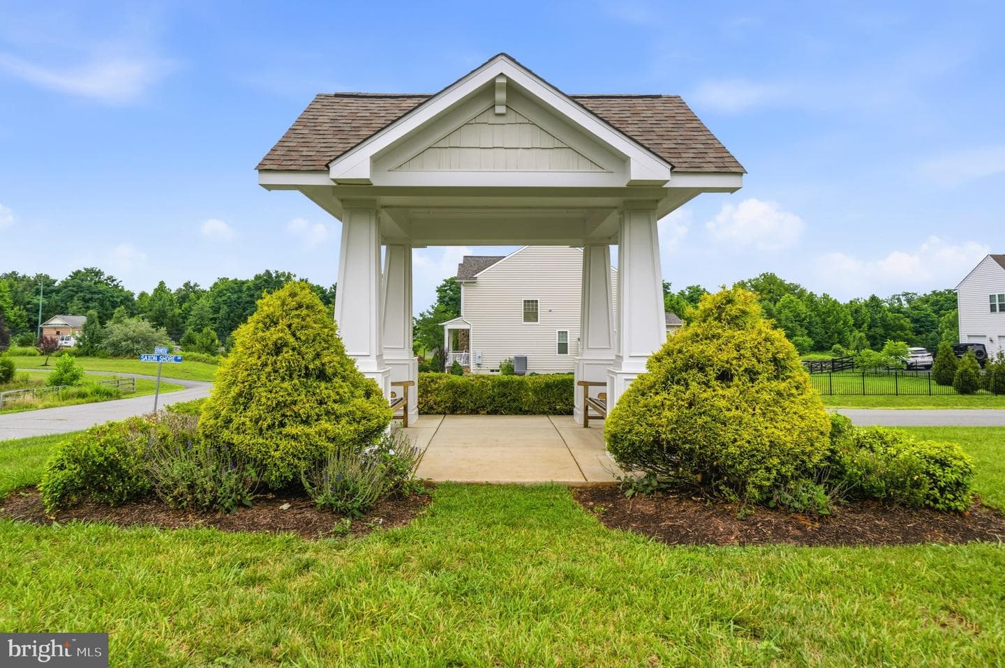 42093 Lochiel Lane photo 72