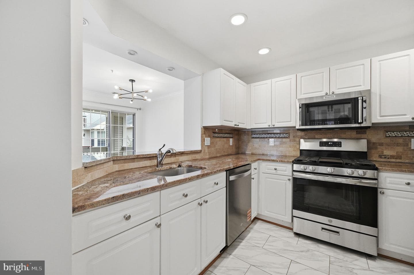 45071 Brae Terrace #202 photo 7
