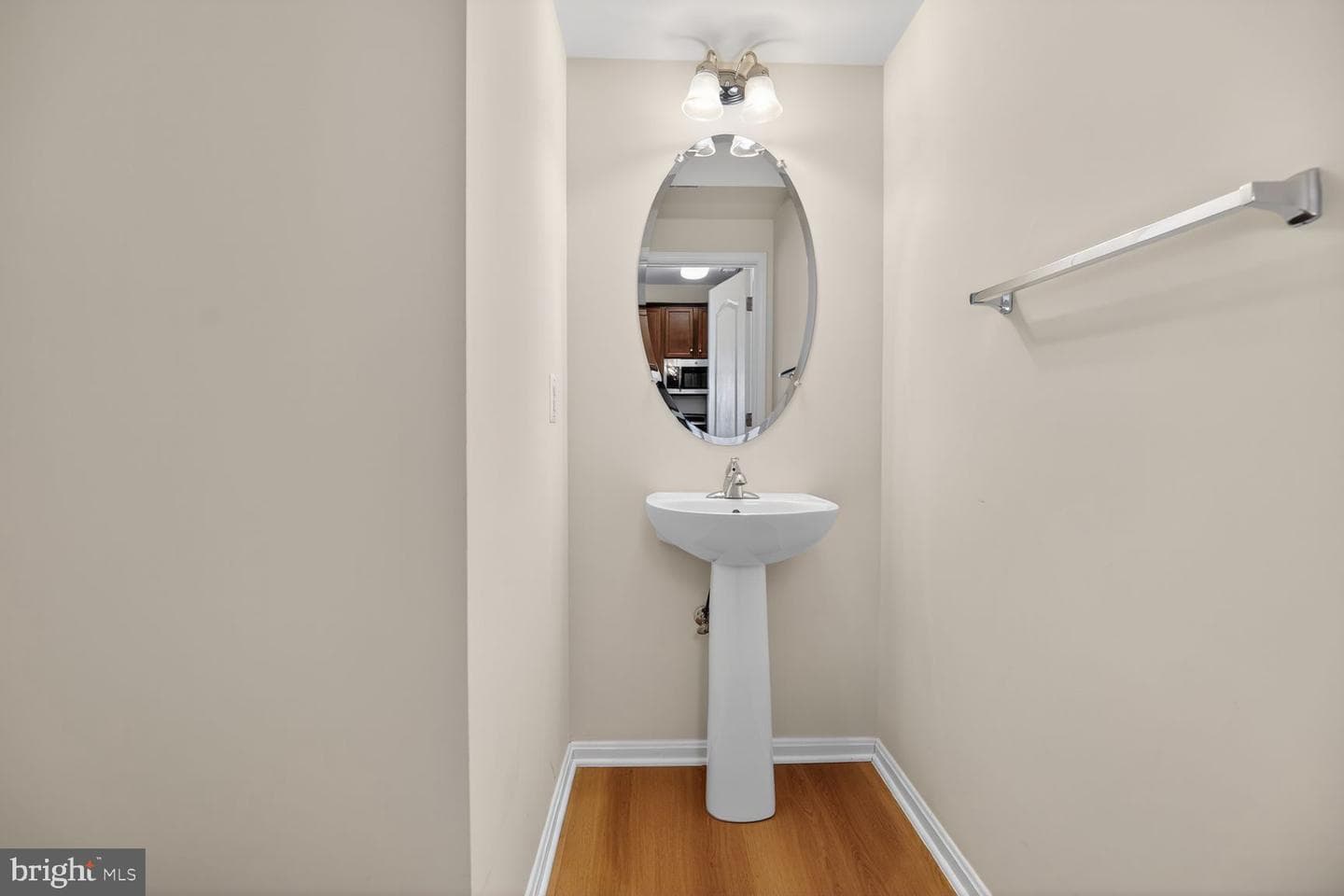 24690 Byrne Meadow Square photo 18