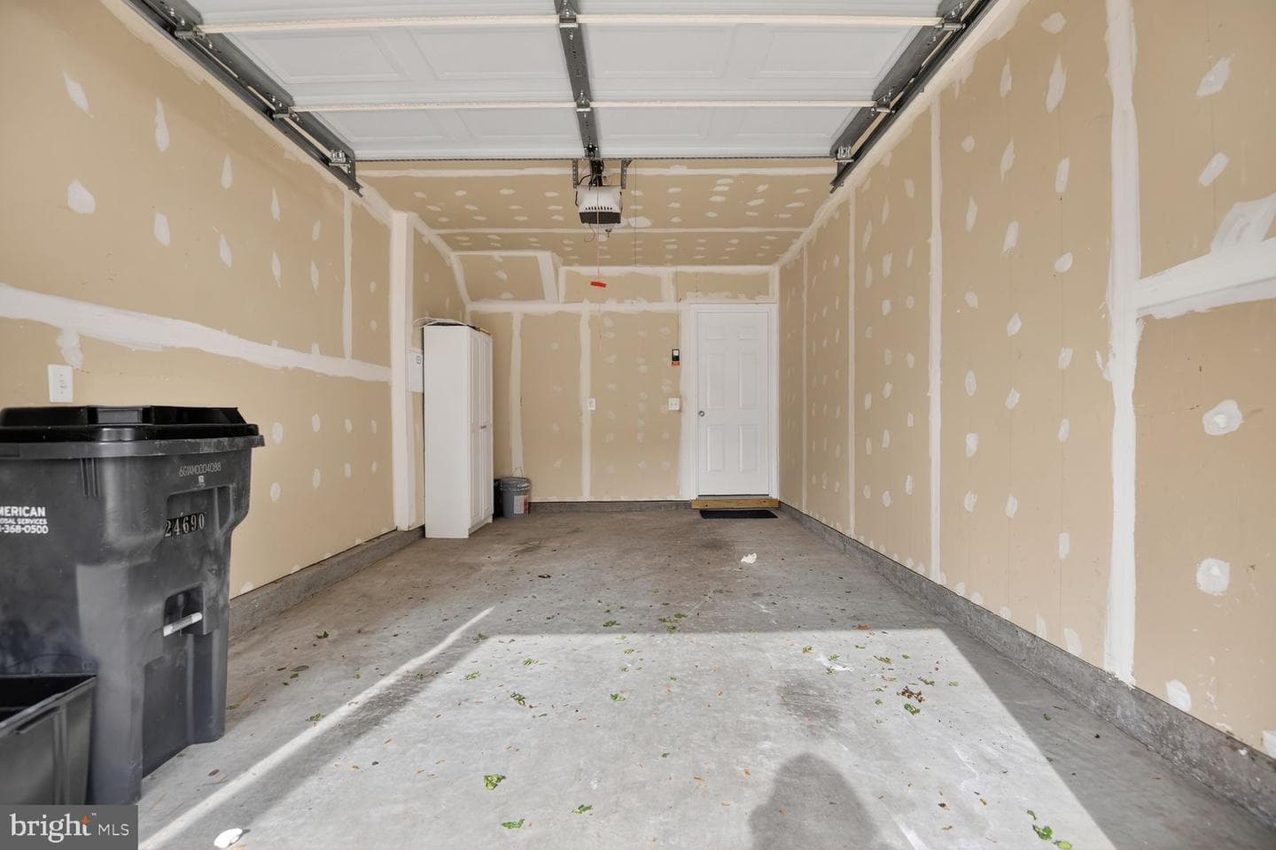 24690 Byrne Meadow Square photo 19