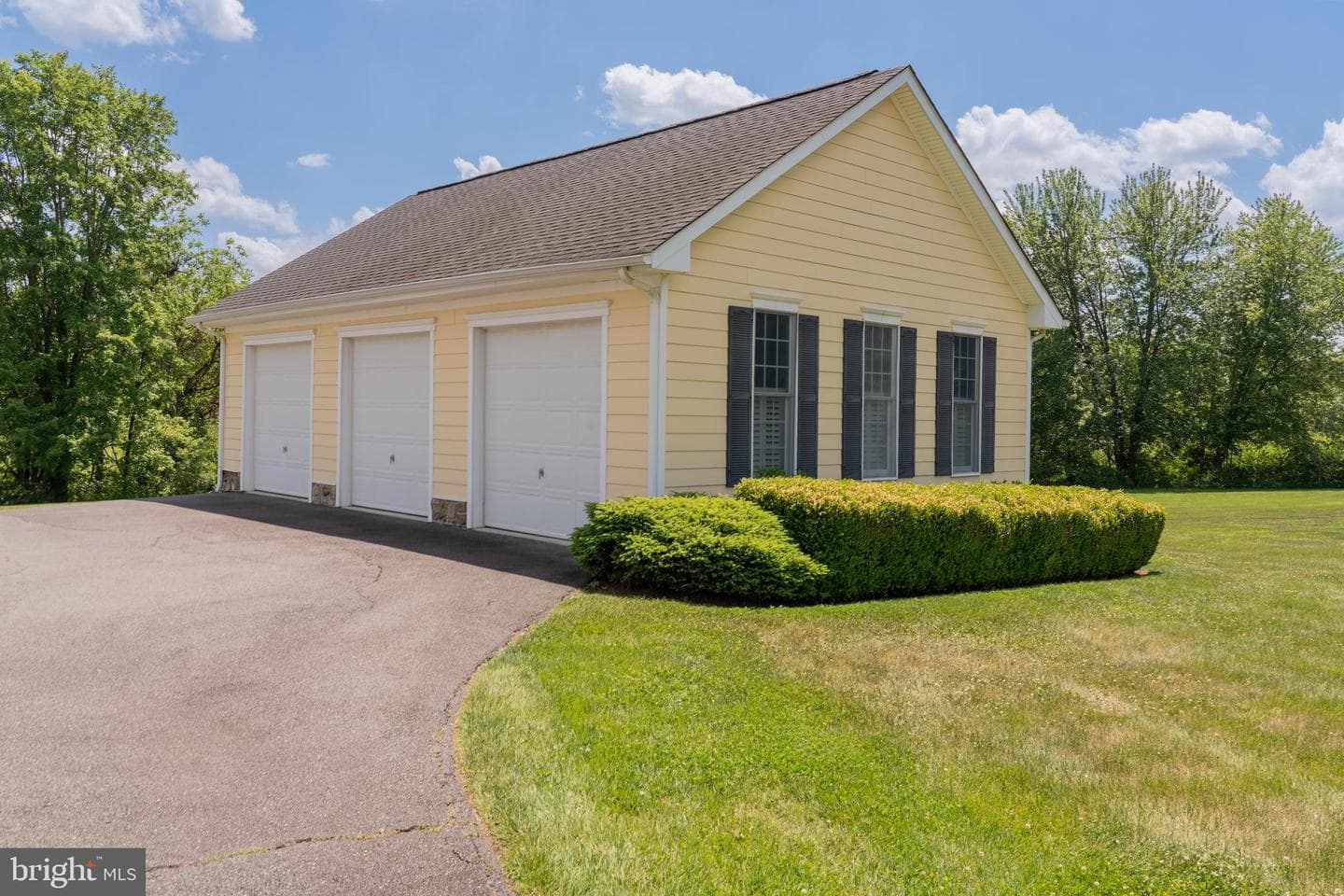 15438 Hillsboro Road photo 5