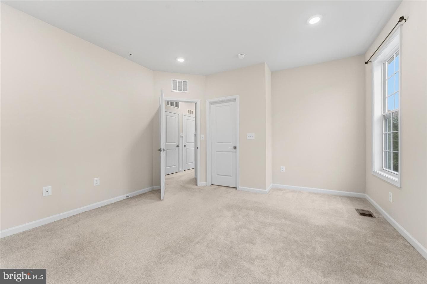 23265 Milltown Knoll Sq # 114 photo 18