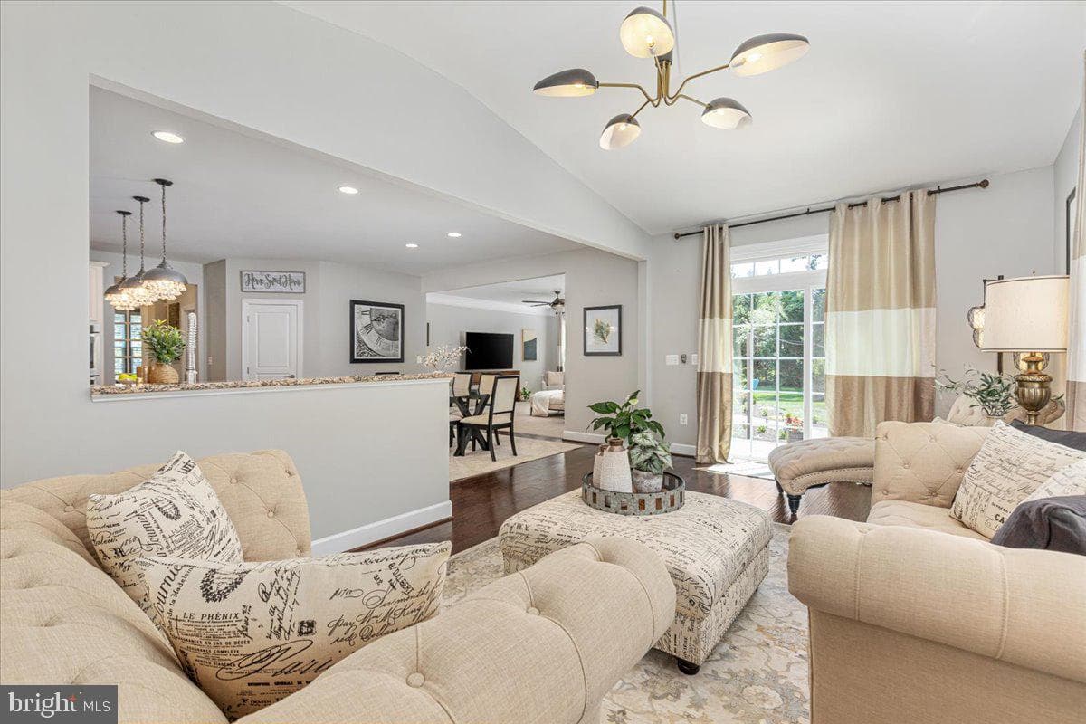 40753 Greyhouse Place photo 24