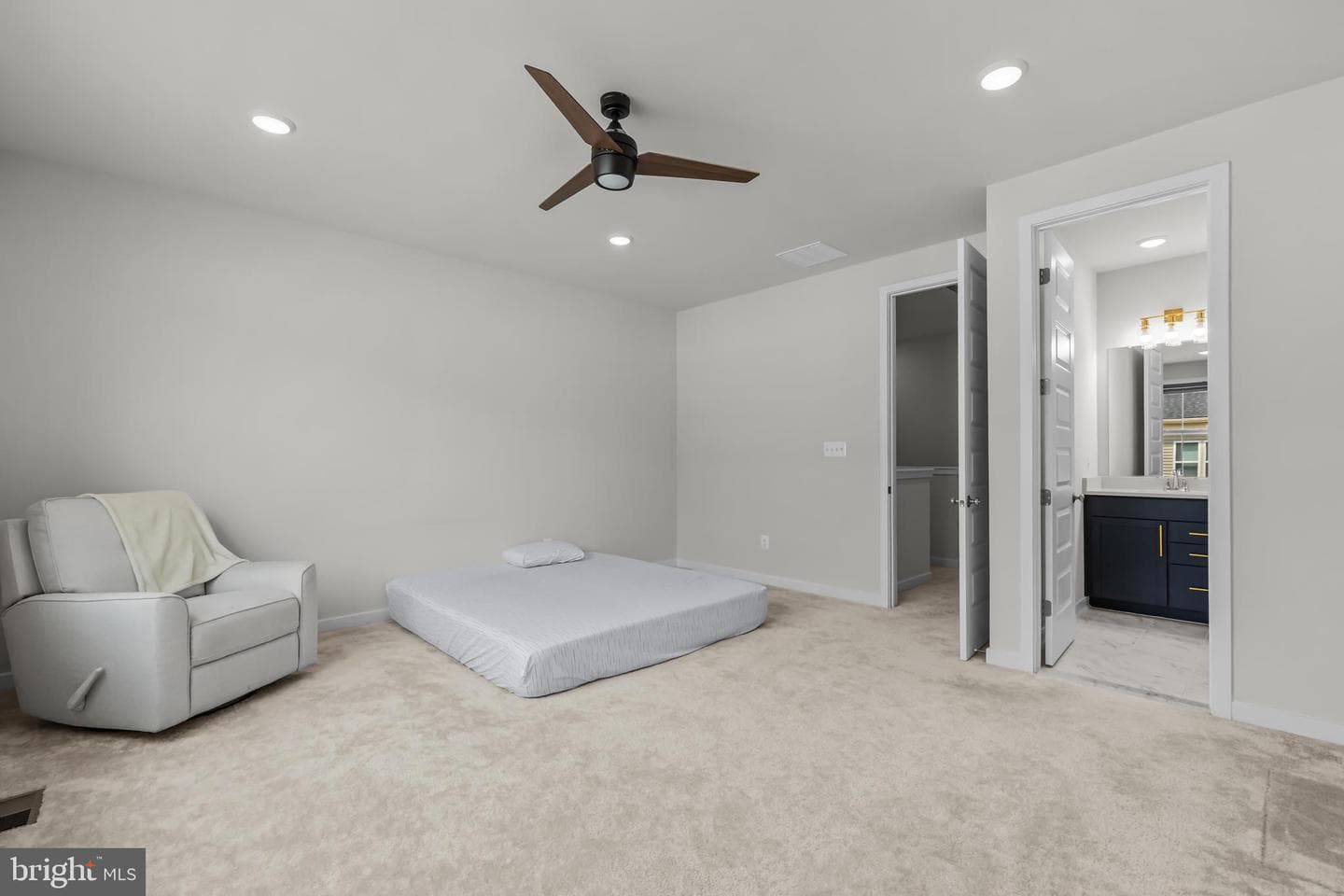 42116 Waltz Terrace photo 28